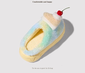 Nuove Pantofole Invernali Antiscivolo per Interni ed Esterni, Design Colorato a Forma di Torta, Stile Semplice, Comode e Calde per Uomo e Donna - Product Image 3