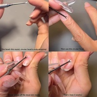 Pousse-cuticules en acier inoxydable de style russe à double extrémité avec têtes angulaires pour enlever en douceur les cuticules sans endommager la plaque de l'ongle