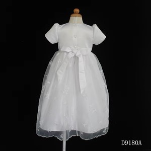 Vestido de <span class=keywords><strong>Bautizo</strong></span> <span class=keywords><strong>para</strong></span> Bebé D9180A con Falda de Gasa Bordada y Decorada con Cuentas Cosidas en la Cintura <span class=keywords><strong>para</strong></span> la Ceremonia de Bautismo - Product Image 4