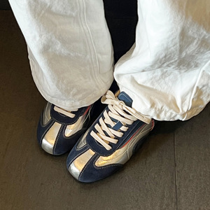 Baskets rétro pour femmes avec talon intégré, semelle souple, style Instagram, chaussures de sport décontractées à semelle fine, style Forrest Gump - Product Image 4