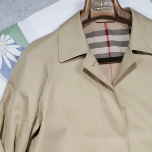 Trench-coat unisexe classique kaki, style britannique, coupe-vent, imperméable, mi-long, doublure à carreaux - Product Image 4