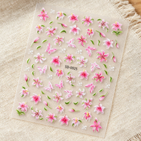 Rosa 5D Geprägte Lilien-Blumen-Schmetterling Nagelaufkleber Selbstklebende Blumen-Blatt-Nagelsticker Blumen-Nageldekorationen für Maniküre