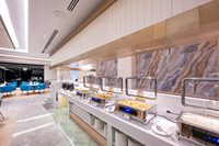 Modernes Hotel-Restaurant-Möbelset - Marmor-Esstisch & Gepolsterter Stuhl für Buffetbereich