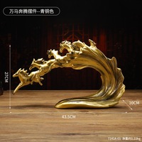 Objets décoratifs d'art, statue de cheval de luxe, sculpture d'art animalier porte-bonheur, artisanat en résine pour la décoration intérieure