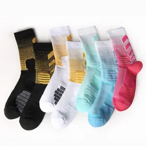 Wholesale Professional Elite Basketball Socks Custom Men Compression Cushion Running Athletic Socks
