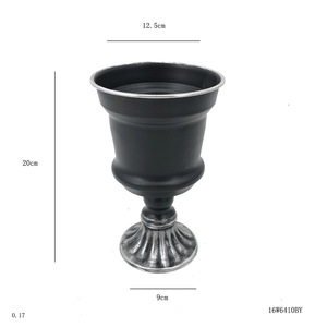 American Retro Style Black Iron <b>Vase</b> <b>Set</b> High Quality Corrosion Resistant Desktop Or Floor Standing Wedding Decor - Product Image 5