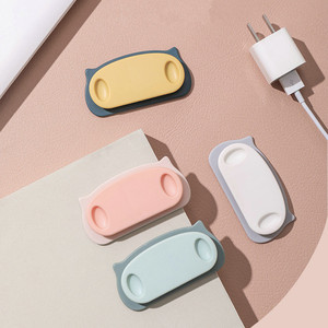 Nouvelle idée <span class=keywords><strong>de</strong></span> produit 2026 : Organiseur <span class=keywords><strong>de</strong></span> câbles USB pour ordinateur <span class=keywords><strong>de</strong></span> bureau, clips auto-adhésifs pour la gestion des câbles - Product Image 2