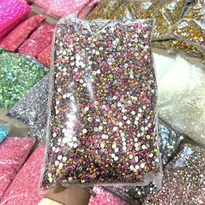 XULIN ที่กําหนดเองสีโลโก้ 2 มม.3 มม.4 มม.5 มม.6 มม.หลวมรอบแบนเรซิ่น Rhinestone จํานวนมากสําหรับตกแต่งเสื้อผ้า