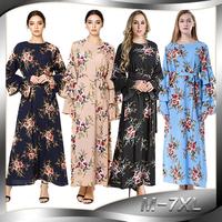 Robe longue maxi rayée bleu et blanc pour femme, style islamique décontracté, avec manches longues, col rond et jupe à franges, idéale pour l'automne