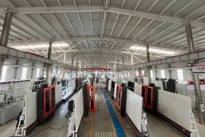 رافعة أرضية مثبتة على الأرض معتمدة من CE رافعات عمود متأرجح لمحرك معدات حافة رفع الزجاج - Product Image 3