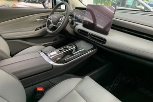 GAC AION LX <span class=keywords><strong>PLUS</strong></span> 80, Superdeportivo SUV Inteligente de Lujo, Energía Eléctrica Pura, Equipado con Sistema de Conducción Automática y Gran Autonomía - Product Image 5