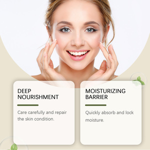 Houttuynia Facial Toner Soothes the Skin and Revitalizes It Moisturizing and Soothing Toner - Product Image 3