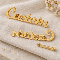 Broche personnalisée avec nom ou texte, épingle en métal sur mesure, broche de revers, bijou décoratif pour costume ou foulard
