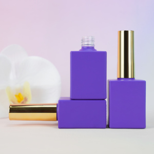 Chai sơn móng tay thủy tinh giá rẻ, số lượng đặt hàng tối thiểu thấp, bán buôn, 15ml, hình vuông, chai sơn <span class=keywords><strong>gel</strong></span> móng tay thủy tinh rỗng kèm cọ, nắp vàng 15ml - Product Image 6