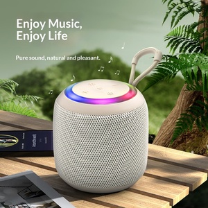 Nuevo Altavoz Portátil Cilíndrico con Iluminación LED RGB, Material Plástico, Cordón para Deportes al Aire Libre, <span class=keywords><strong>Mini</strong></span> Altavoz Inalámbrico Estéreo Pequeño - Product Image 3