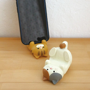 Cute Cat Phone Stand Resin Ornament For <b>Desk</b> Decor And Pen Holder Japanese Style - Product Image 1