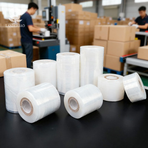 Película plástica LLDPE transparente de Landerbao, película estirable de grado alimenticio para envasado de verduras, injertos y comida para llevar, rollo pequeño - Product Image 1