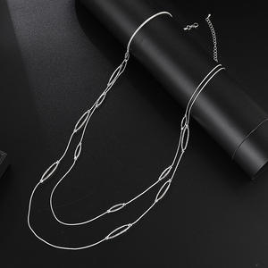 Collar largo con abalorio ovalado de cadena de doble capa con placa de dos tonos al por mayor para regalo de mujer - Product Image 2