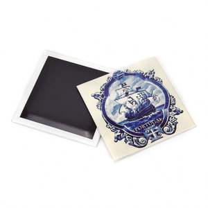 Aimants de réfrigérateur carrés de haute qualité, aimants de réfrigérateur en tôle personnalisables pour différents pays - Product Image 1