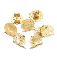 Lot de 10 Boucles d'Oreilles Clous en Acier Inoxydable Ajouré Motif Fleur Tendance pour Fabrication de Bijoux DIY, Accessoires Hypoallergéniques en Gros