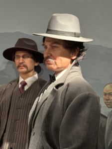 Statua di Cera Personalizzata a Grandezza Naturale del Famoso Albert Einstein per Musei - Product Image 4