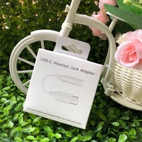 Câble adaptateur audio USB-C vers 3,5 mm, pliable, emballage en carton blanc pour Samsung Note10/S20, électronique grand public neutre