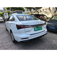 Mobil Bekas Guazi Roewe i5 Dijual 2026 Bensin FWD Sedan Manual 5 Kursi LHD Transportasi Bisnis Pasokan Internasional