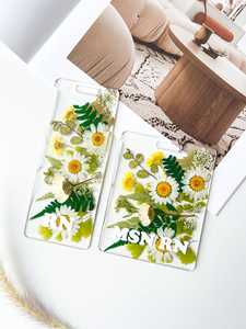 OEM ODM Etiquetas de identificación personalizadas de resina acrílica con flor prensada real, regalo para trabajadores de la salud RN BSN CNO MA G - Product Image 5