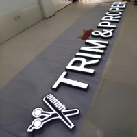 Letrero de Acero Inoxidable Pintado para Barbería con Letras de Canal Iluminadas Frontalmente, Letrero Comercial con Letras LED 3D para Publicidad de Negocios