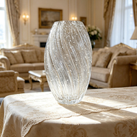 Vase en verre soufflé à la main, moderne, lumineux, à bords ondulés, qui brille dans le noir, pour la décoration de table à la maison