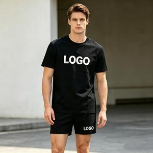 Conjuntos para hombre con logotipo personalizado, conjunto de camiseta negra informal vintage lavada y pantalones cortos rotos, conjunto informal de verano para hombre. - Product Image 1
