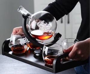 Ensemble de décanteurs à vin de luxe au design <span class=keywords><strong>globe</strong></span>, décanteur carte du monde avec bec verseur bateau à voile et verres à boire - Product Image 2