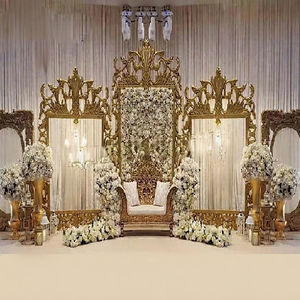 Compre Medallón de Oro Marcos de fotos de escenario de boda Fondo de escenario de boda indio elegante Paredes Compre marcos de fotos para escenario de recepción - Product Image 1