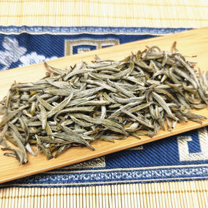 Té Jin Zhen Wang con Sabor a Jazmín, Té de Aguja de Oro con Nueve Aromas de Jazmín, Té de Aguja Plateada con Pelo Blanco de Fujian, Embrión de Té Aromatizado - Product Image 2
