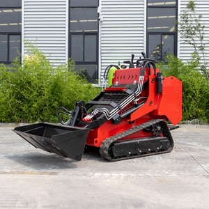 Mini-chargeuse compacte à faible bruit avec moteur Rato, pompe à engrenages et commandes pilote pour la construction en milieu urbain - Product Image 1