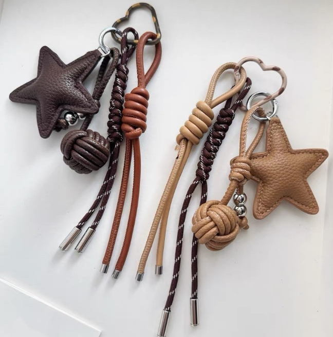 New Trendy Leather Rope Keychain Leather