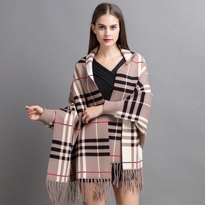 2020 Offre Spéciale chaud et à la mode châle à manches petit plaid châle femmes - Product Image 3