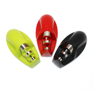 <span class=keywords><strong>Afilador</strong></span> <span class=keywords><strong>de</strong></span> <span class=keywords><strong>Cuchillos</strong></span> <span class=keywords><strong>Profesional</strong></span> Portátil Ecológico en Oferta, Sistema <span class=keywords><strong>de</strong></span> Piedra <span class=keywords><strong>de</strong></span> Afilar 2 en 1 con Recubrimiento <span class=keywords><strong>de</strong></span> Diamante para Tijeras y <span class=keywords><strong>Cuchillos</strong></span> <span class=keywords><strong>de</strong></span> Acero Inoxidable - Product Image 1