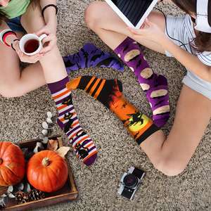 Chaussettes d'Halloween en coton pour enfants, hommes et femmes, motif citrouille et chauve-souris, pour fêtes, mignonnes et amusantes, toutes saisons, accessoires imprimés - Product Image 4