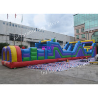 Parcours d'obstacles gonflable géant 25x4 5m pour le team building Défi ultime pour le travail d'équipe