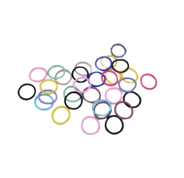 Резинка для волос с бантом