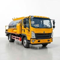 Camion pulvérisateur d'asphalte HOWO avec réservoir isolé intégré de 6 m³ - Épandeur de bitume anti-solidification