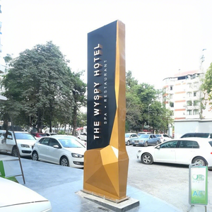 Signalisation Totem LED 3D Lumineuse Extérieure Personnalisée OEM, Panneaux Publicitaires de Grande Taille pour Hôtel, Centre Commercial - Product Image 2