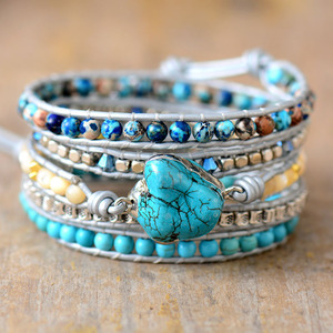 Bracelet multirangs en perles turquoise avec pendentif cœur en argent tibétain – Bijou tendance pour femme, idéal comme cadeau - Product Image 1