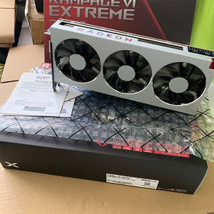 การ์ดจอ XFX Radeon VII 16GB มือสอง พร้อม HBM2 4096-bit DP/ Pci-E แพ็คเกจ OEM การ์ดจอ XFX AMD Radeon VII 16GB - Product Image 1