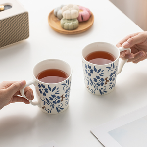 Ensemble de tasses à café réutilisables en porcelaine blanche de dessin animé, certifiées BSCI, pour la maison et le bureau, compatibles lave-vaisselle et micro-ondes, cadeaux d'affaires ODM - Product Image 2