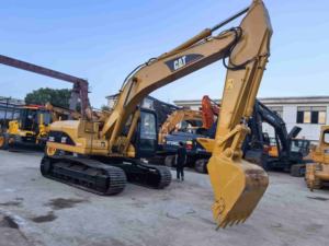 Excavatrice Caterpillar 320CL d'occasion, modèle 2016 d'origine japonaise, poids opérationnel de 21760 kg avec composant moteur essentiel - Product Image 5
