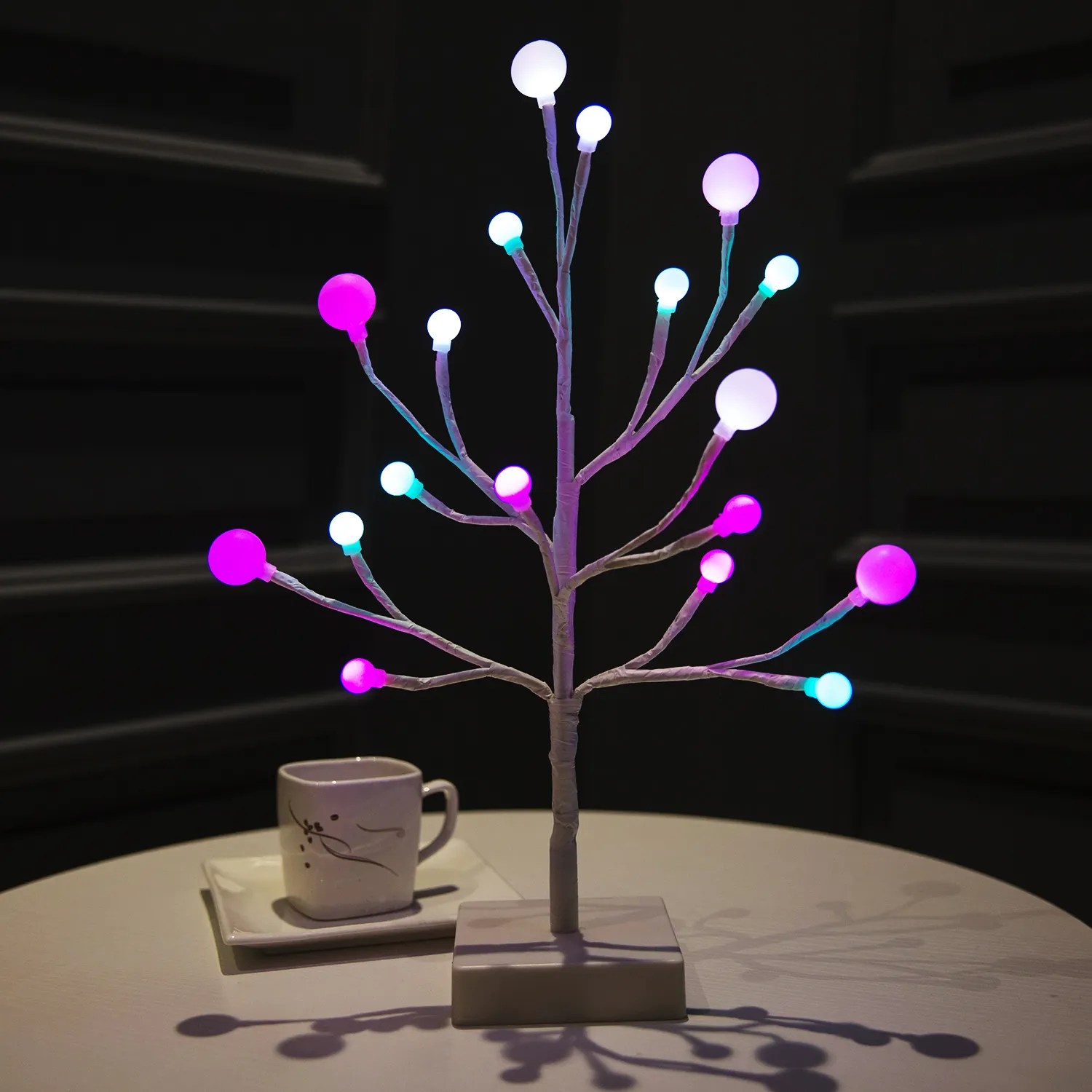 Nuova luce dell'albero 18led alimentata a batteria per l'illuminazione della decorazione di nozze del partito o la luce dell'albero di natale di festa