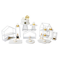 Présentoir de décoration de table de desserts européens, accessoires de décoration de mariage, étagère à gâteaux, support en forme de cœur pour le thé de l'après-midi, table de pause thé