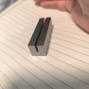 Base de acero inoxidable negra de 4 cm para exhibición de etiquetas de precio, tarjetas de presentación, bloc de notas de escritorio, soporte para mensajes, organizador de escritorio, identificador de alimentos - Product Image 5